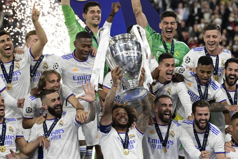 Real Madrid menjadi jawara Liga Champion untuk ke 14 kalinya Real Madrid menjadi jawara Liga Champion untuk ke 14 kalinya