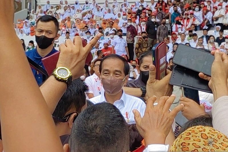 Presiden tegaskan pembangunan infrastruktur tidak Jawa sentris Presiden tegaskan pembangunan infrastruktur tidak Jawa sentris