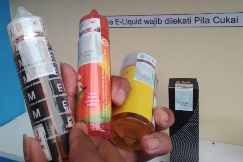 Cegah mispersepsi, konsumen perlu informasi akurat tembakau alternatif Cegah mispersepsi, konsumen perlu informasi akurat tembakau alternatif