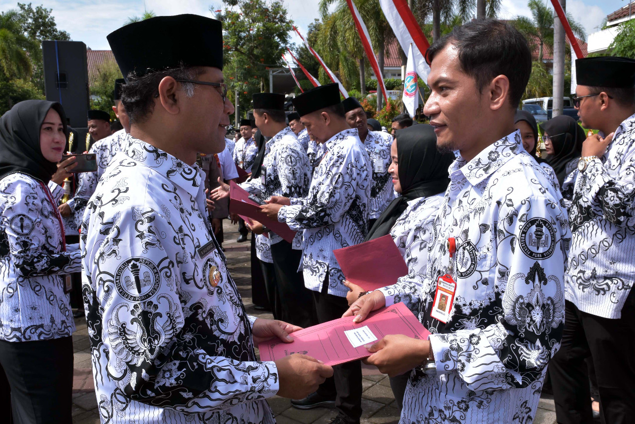 Guru diharapkan berikan pendidikan terbaik untuk murid Guru diharapkan berikan pendidikan terbaik untuk murid