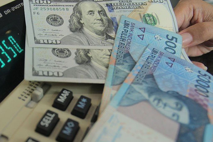 Rupiah Selasa pagi menguat 38 poin