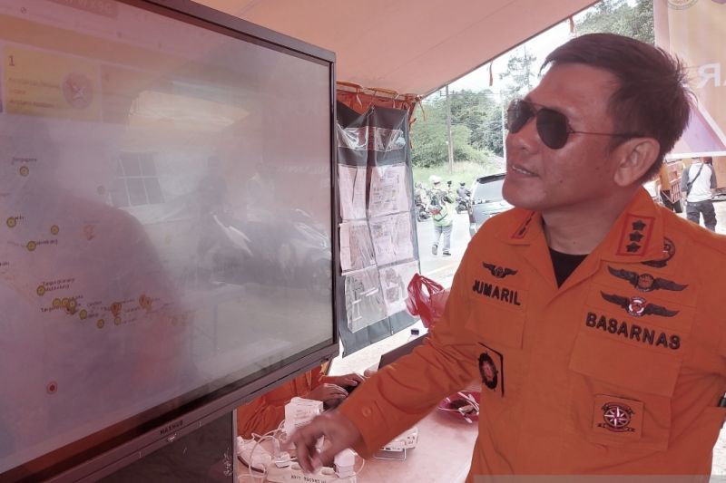 Basarnas pertimbangkan pencarian korban gempa Cianjur diperpanjang Basarnas pertimbangkan pencarian korban gempa Cianjur diperpanjang