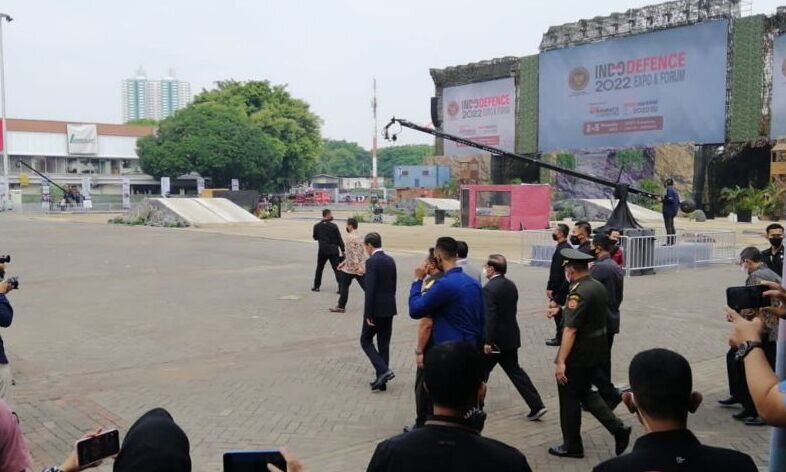 Presiden Joko Widodo tiba di JIExpo hadiri Indo Defence 2022 Presiden Joko Widodo tiba di JIExpo hadiri Indo Defence 2022