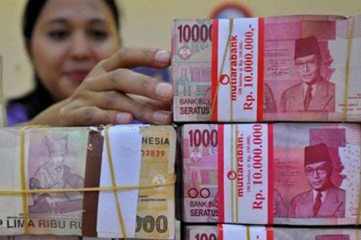 Rupiah Jumat pagi melemah 48 poin