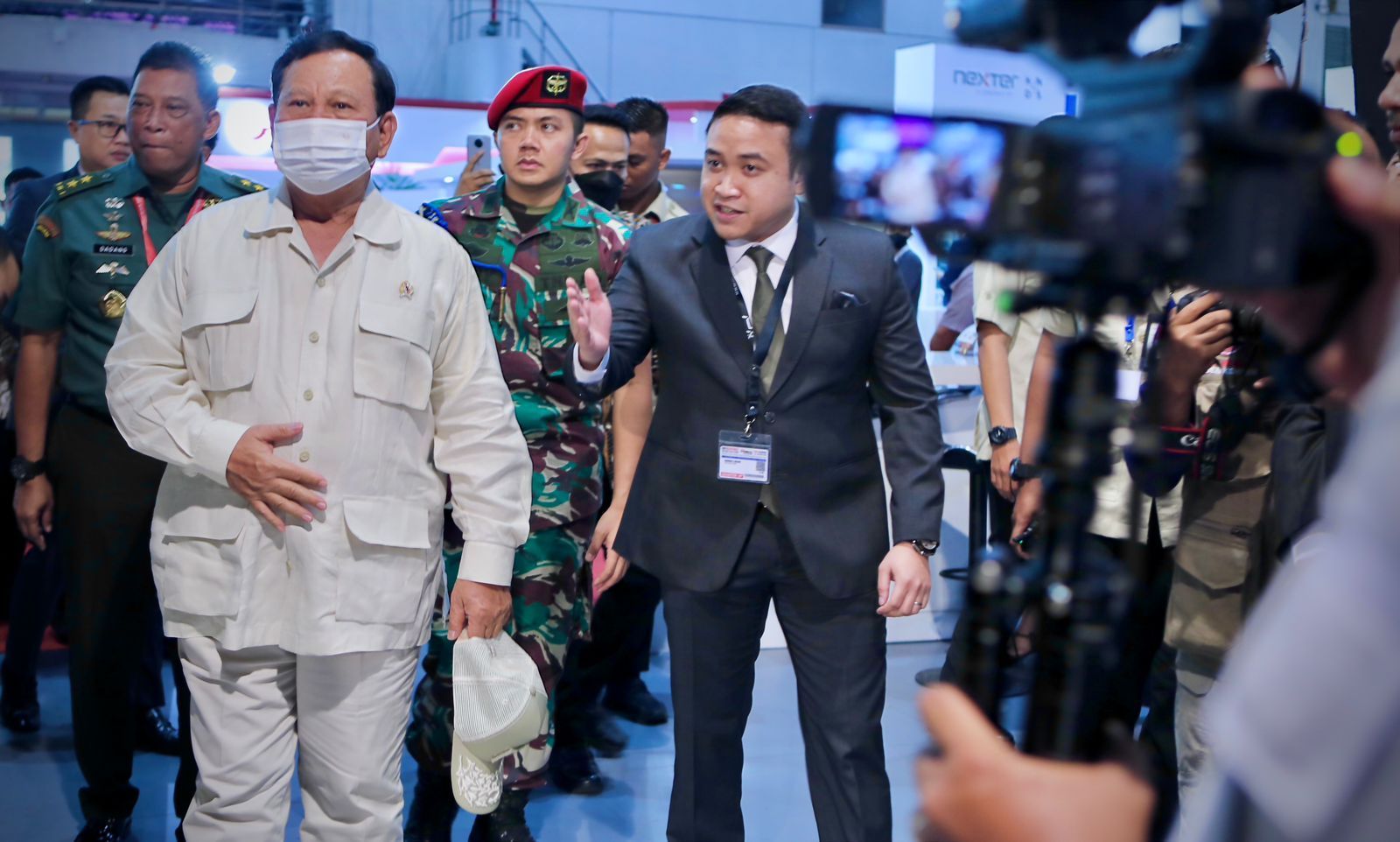 Menhan Prabowo dukung industri pertahanan Nasional jalin kerjasama antarnegara Menhan Prabowo dukung industri pertahanan Nasional jalin kerjasama antarnegara