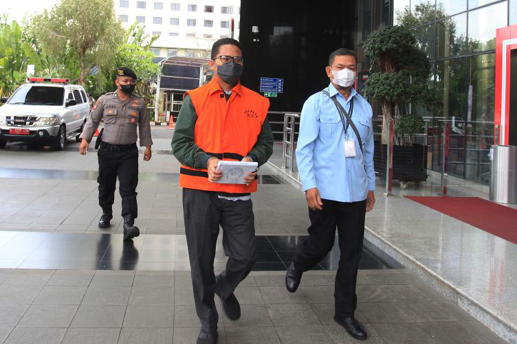 Sebanyak 11 saksi diperiksa KPK terkait dugaan korupsi di PUTR Sulsel Sebanyak 11 saksi diperiksa KPK terkait dugaan korupsi di PUTR Sulsel