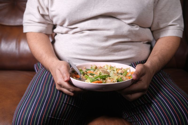 Dokter ini bilang makan malam tak bikin tambah berat badan, asal...