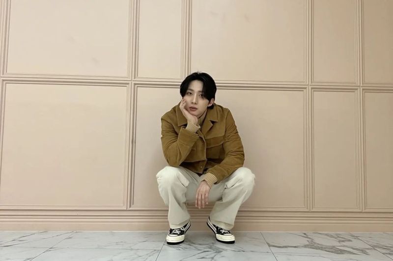 Bebas wamil, Hui PENTAGON buka akun Instagram
