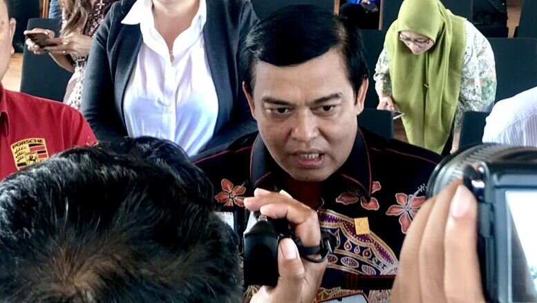 Kemenkumham mulai terapkan pembayaran visa secara online Kemenkumham mulai terapkan pembayaran visa secara online