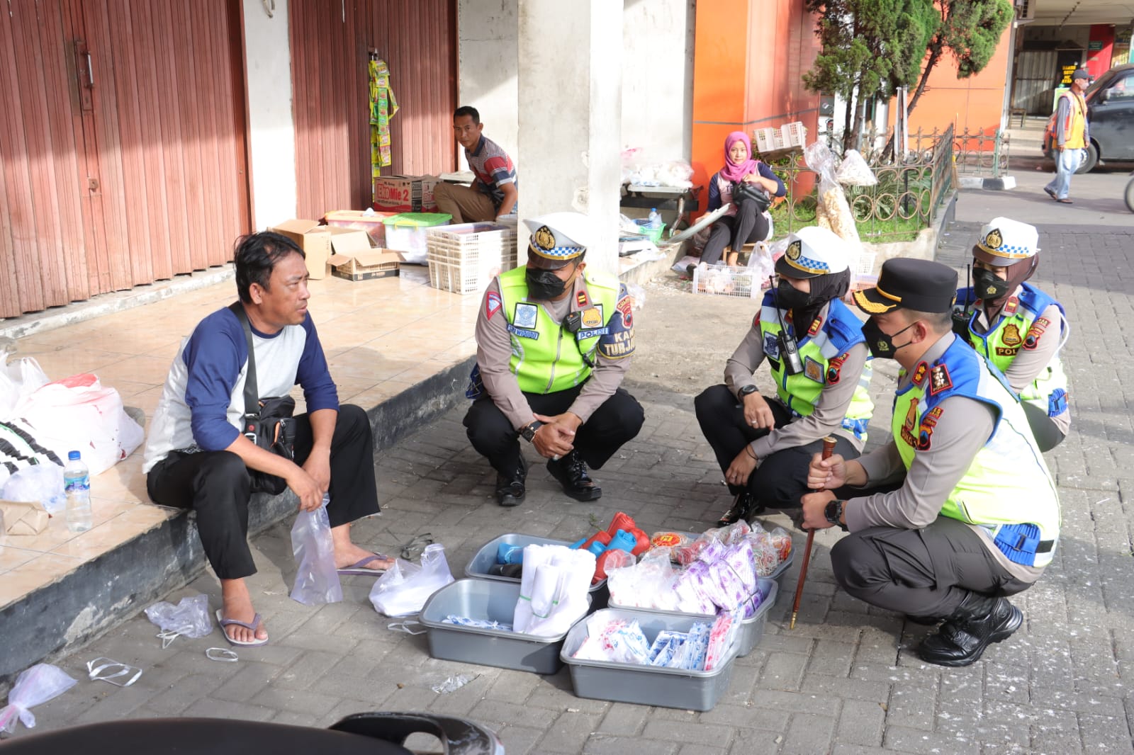 Polres Sukoharjo gencar laksanakan program pelayanan masyarakat Polres Sukoharjo gencar laksanakan program pelayanan masyarakat