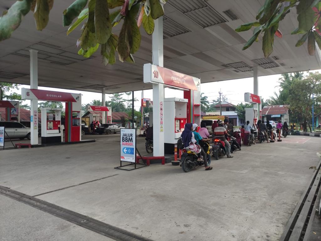Banjir di Langkat, Pertamina Patra Niaga Regional Sumbagut pastikan stok BBM dan LPG aman Banjir di Langkat, Pertamina Patra Niaga Regional Sumbagut pastikan stok BBM dan LPG aman