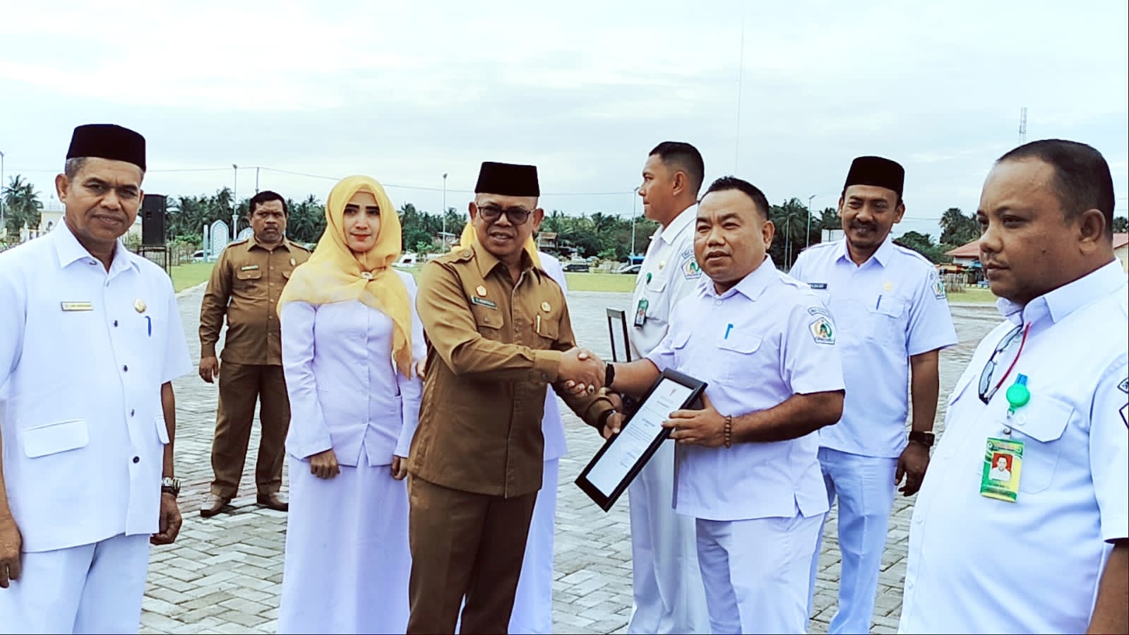 Pj Bupati Aceh Utara apresiasi 4 Puskesmas beri pelayanan terbaik untuk warga Pj Bupati Aceh Utara apresiasi 4 Puskesmas beri pelayanan terbaik untuk warga