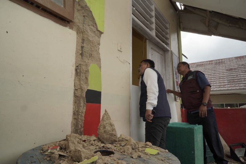 Dinas Pendidikan Jawa Barat ajak guru dan siswa bantu korban gempa Dinas Pendidikan Jawa Barat ajak guru dan siswa bantu korban gempaÂ