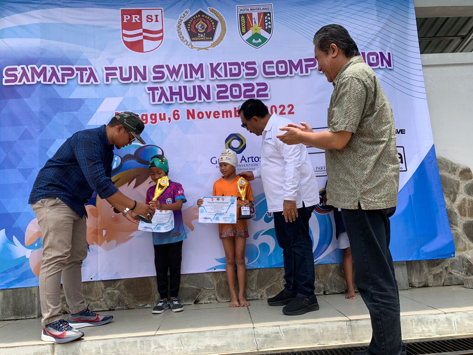 550 atlet ikuti Samapta Fun Swim Kids Competition 2022 550 atlet ikuti Samapta Fun Swim Kids Competition 2022