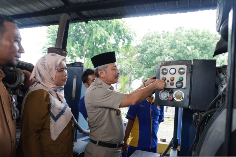 Wali Kota pastikan pompa Jalan Patra mampu surutkan genangan Duri Kepa Wali Kota pastikan pompa Jalan Patra mampu surutkan genangan Duri Kepa