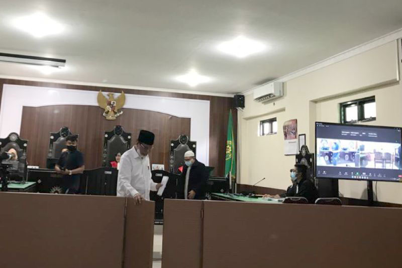 Terdakwa ujaran kebencian makam keramat di Lombok dituntut satu tahun