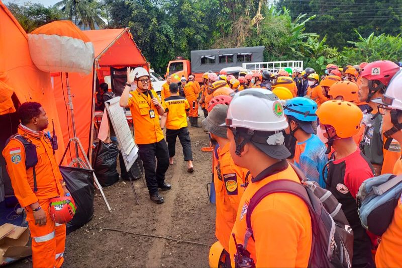 SAR lanjutkan pencarian 39 orang pada hari kelima pascagempa Cianjur