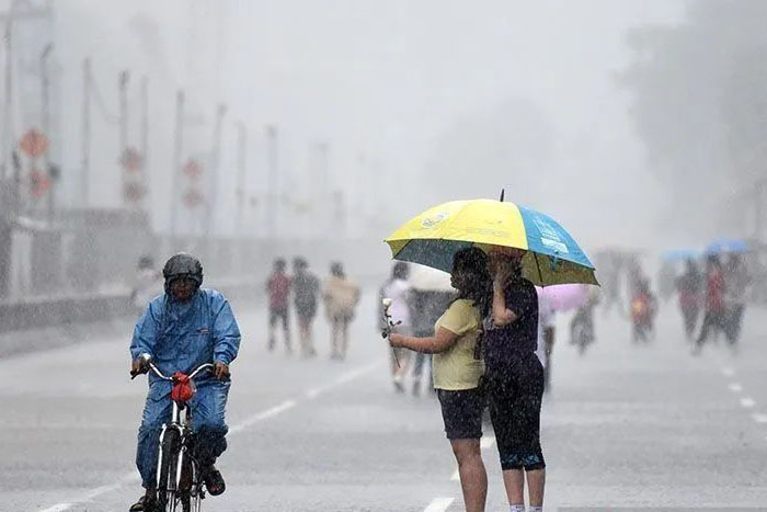 Jumat pagi, sebagian wilayah DKI Jakarta diprakirakan hujan