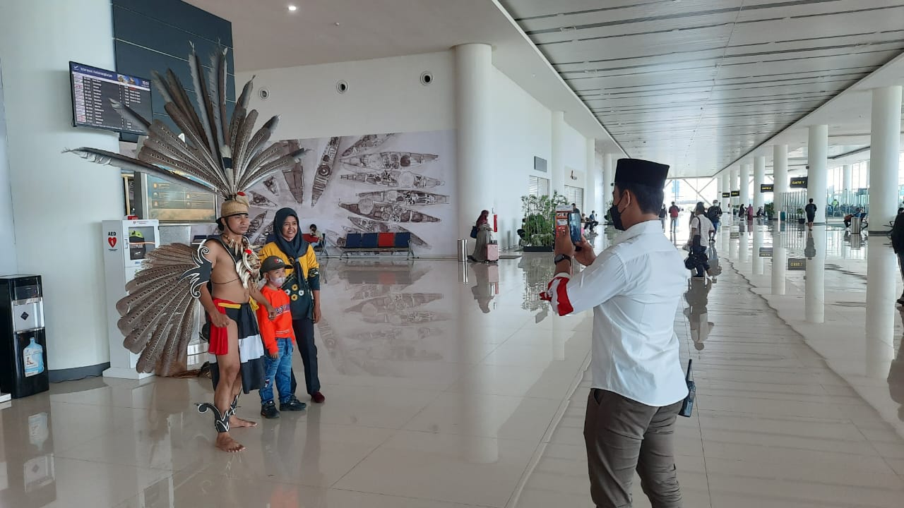 Spesial Hari Pahlawan, Bandara Syamsudin Noor suguhkan thematic event Spesial Hari Pahlawan, Bandara Syamsudin Noor suguhkan thematic event
