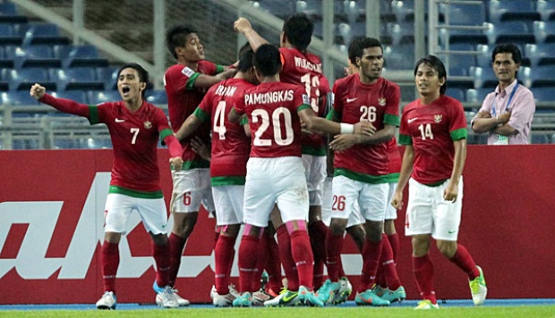 28 November 2012: Andik Vermansyah pastikan Indonesia menang 1-0 melawan Singapura dalam Piala Suzuki AFF 2012 28 November 2012: Andik Vermansyah pastikan Indonesia menang 1-0 melawan Singapura dalam Piala Suzuki AFF 2012