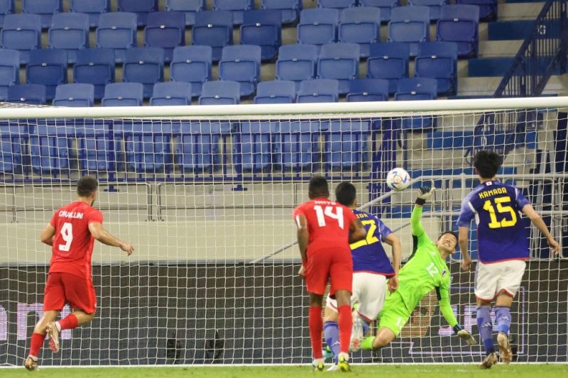 Kanada kalahkan Jepang 2-1 dalam pemanasan Piala Dunia Kanada kalahkan Jepang 2-1 dalam pemanasan Piala Dunia