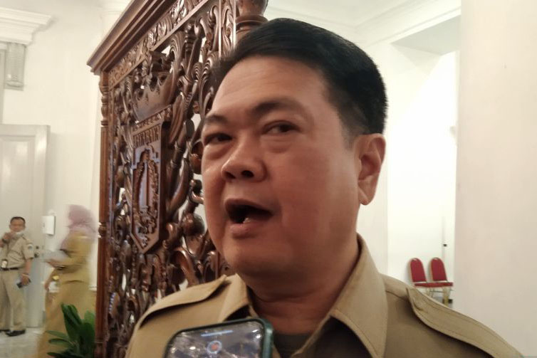 Pemprov DKI naikkan UMP 2023 jadi Rp4,9 juta Pemprov DKI naikkan UMP 2023 jadi Rp4,9 juta