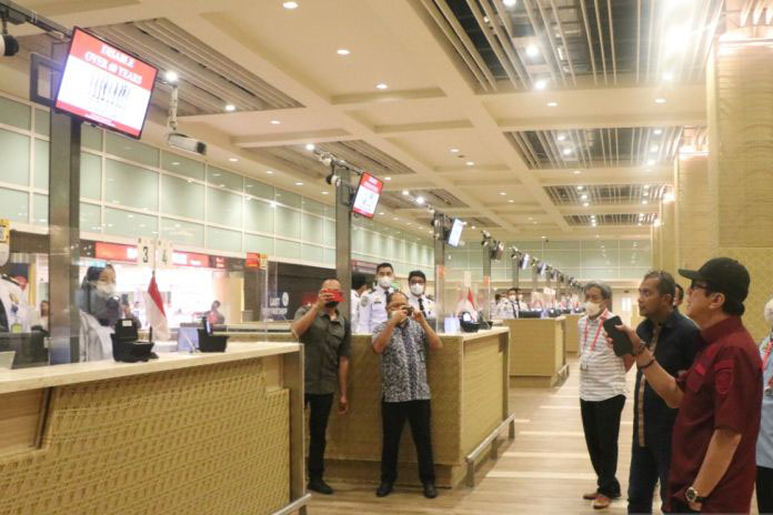 Kemenkumham RI tempatkan petugas dekat pesawat Kepresidenan G20 Kemenkumham RI tempatkan petugas dekat pesawat Kepresidenan G20