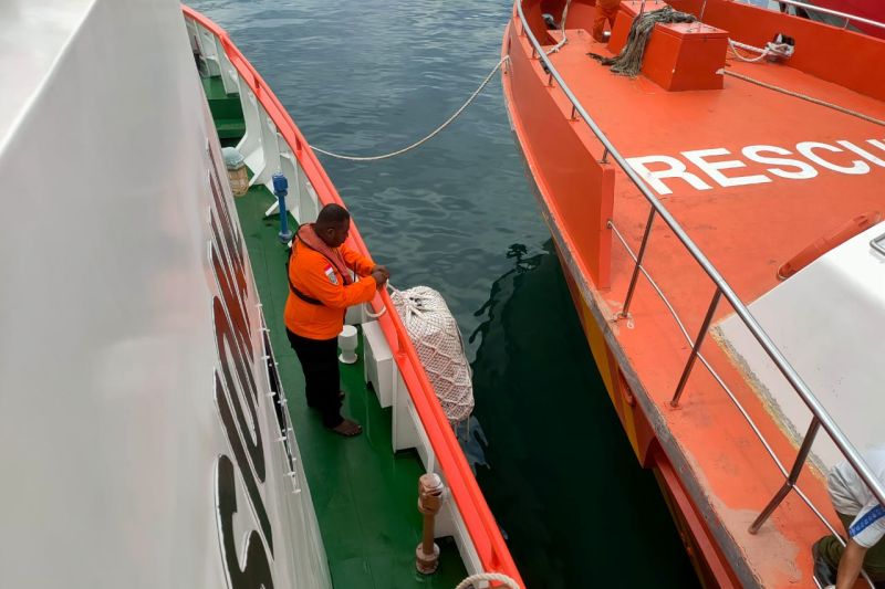 Kapal berbendera Belanda dilaporkan hilang kontak di perairan Sorong Kapal berbendera Belanda dilaporkan hilang kontak di perairan Sorong