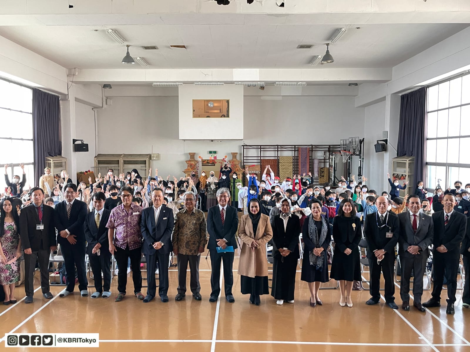 Puti Guntur Soekarno: Sekolah RI di luar negeri jadi tanggung jawab bersama Puti Guntur Soekarno: Sekolah RI di luar negeri jadi tanggung jawab bersamaÂ