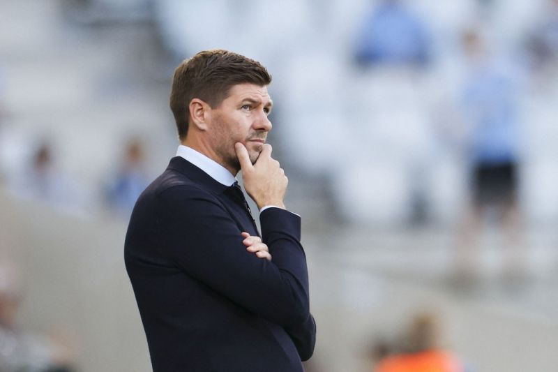 Steven Gerrard dipecat dari Aston Villa Steven Gerrard dipecat dari Aston Villa