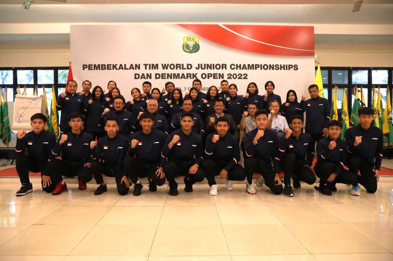 PBSI kirim 20 atlet ke Kejuaraan Dunia Junior BWF 2022 PBSI kirim 20 atlet ke Kejuaraan Dunia Junior BWF 2022
