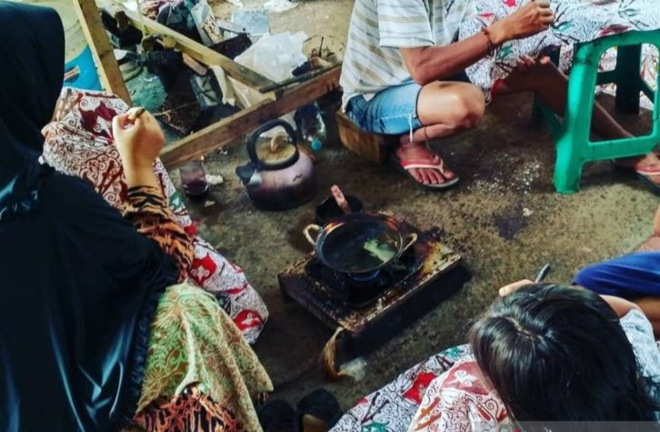 Pemkab gencarkan promosi batik Cianjuran melalui peragaan busana Pemkab gencarkan promosi batik Cianjuran melalui peragaan busana