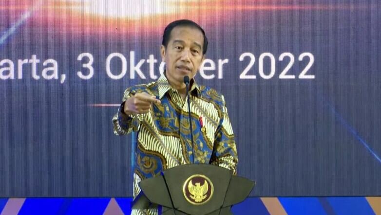Presiden Joko Widodo ingin pengusaha besar dan UMKM kompak Presiden Joko Widodo ingin pengusaha besar dan UMKM kompak