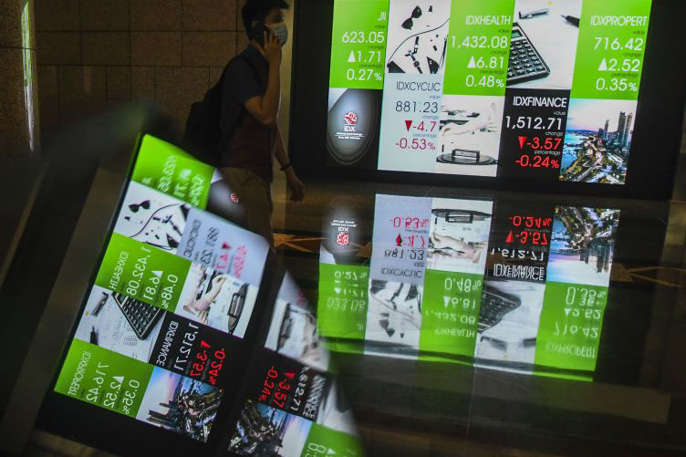 IHSG Senin dibuka melemah 33,33 poin