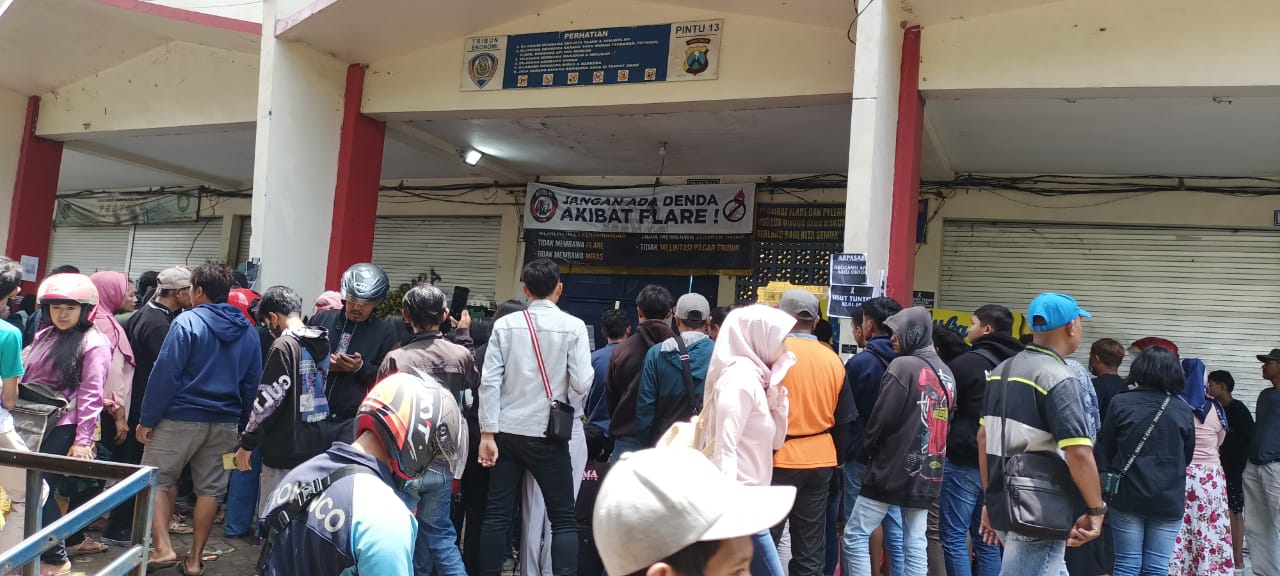 Jadi tersangka, Abdul Haris minta jenazah korban Tragedi Kanjuruhan diautopsi Jadi tersangka, Abdul Haris minta jenazah korban Tragedi Kanjuruhan diautopsi