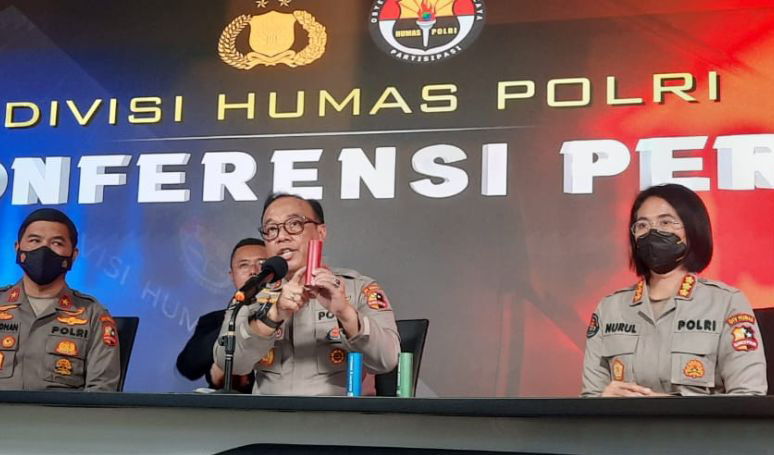 Polri sebut gas air mata kedaluwarsa efek kimianya berkurang
