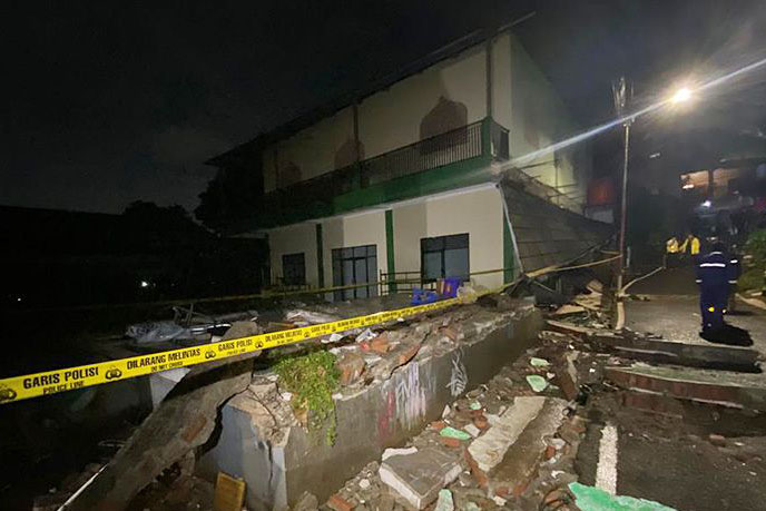 KPAI ingatkan pentingnya sekolah miliki SOP evakuasi saat bencana KPAI ingatkan pentingnya sekolah miliki SOP evakuasi saat bencana