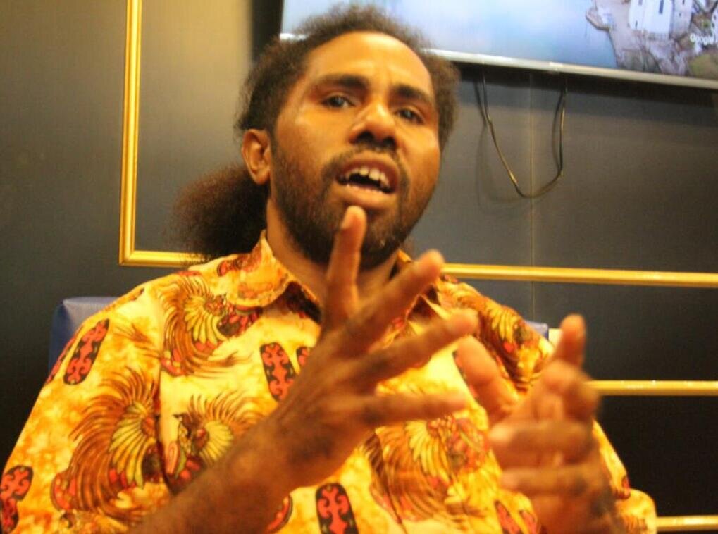 Pengukuhan Lukas Enembe jadi Kepala Suku Besar Papua dinilai salahi statuta DAP Pengukuhan Lukas Enembe jadi Kepala Suku Besar Papua dinilai salahi statuta DAP