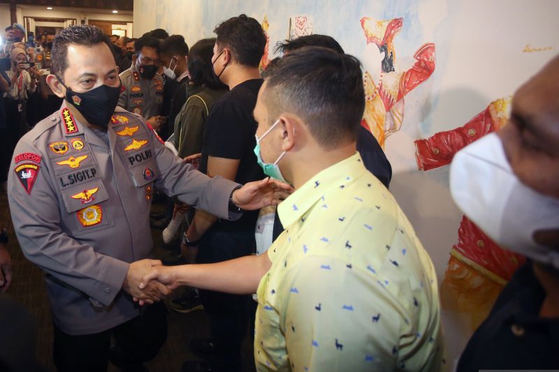 Junimart: Kapolri harus konsisten jalankan visi Presisi Junimart: Kapolri harus konsisten jalankan visi Presisi