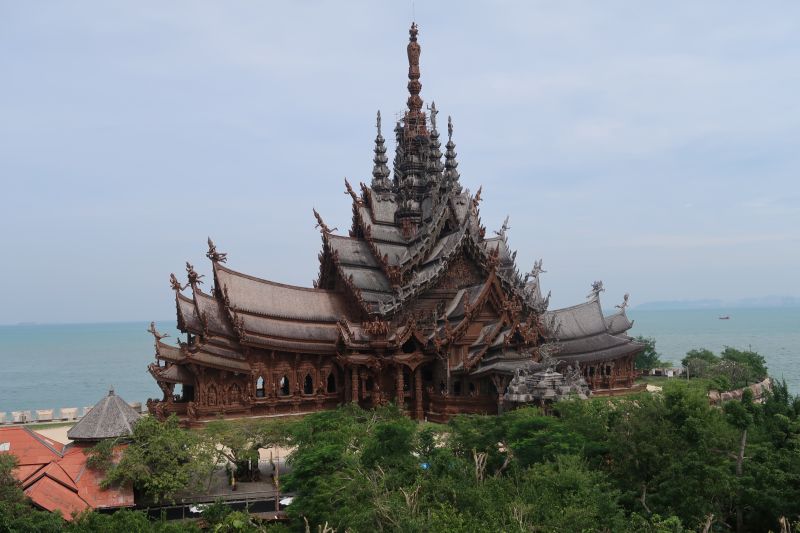 Menyusuri magisnya Sanctuary of Truth Menyusuri magisnya Sanctuary of Truth