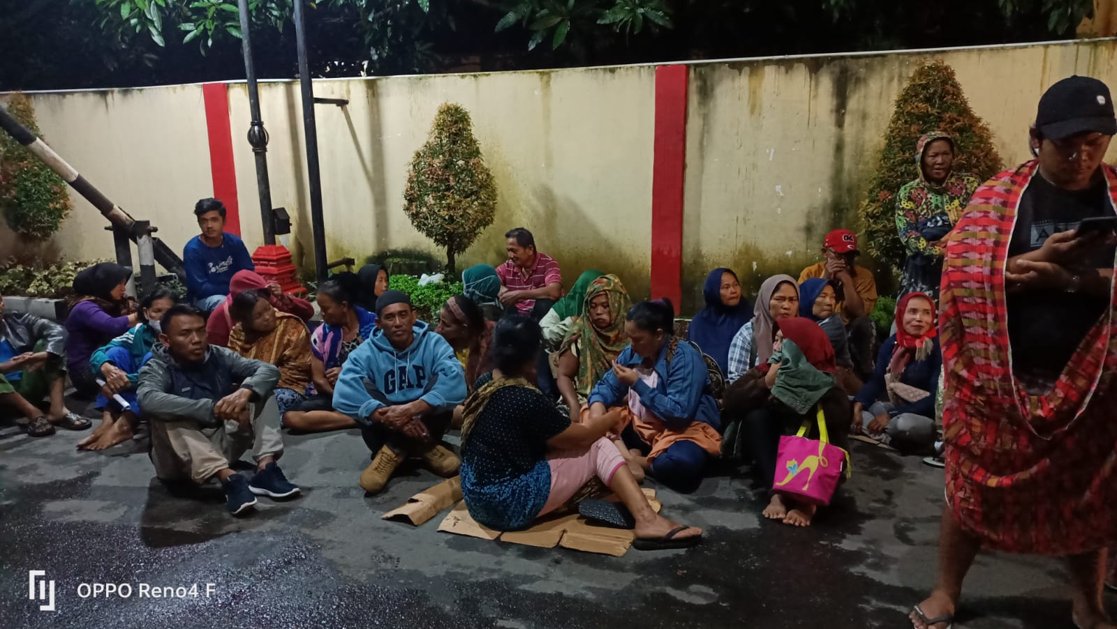 Diduga diteror preman, ratusan petani datangi Polres Binjai Diduga diteror preman, ratusan petani datangi Polres Binjai