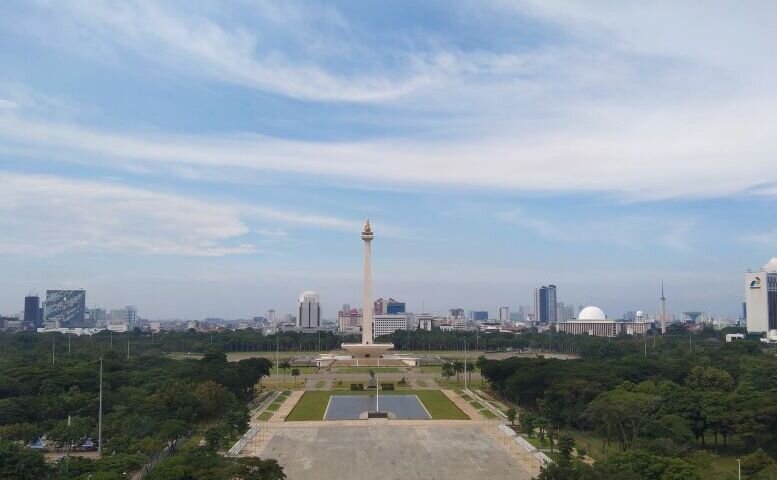 190 pohon ditebang, Pemprov DKI Jakarta bakal tanam pohon kembali di kawasan Monas 190 pohon ditebang, Pemprov DKI Jakarta bakal tanam pohon kembali di kawasan Monas