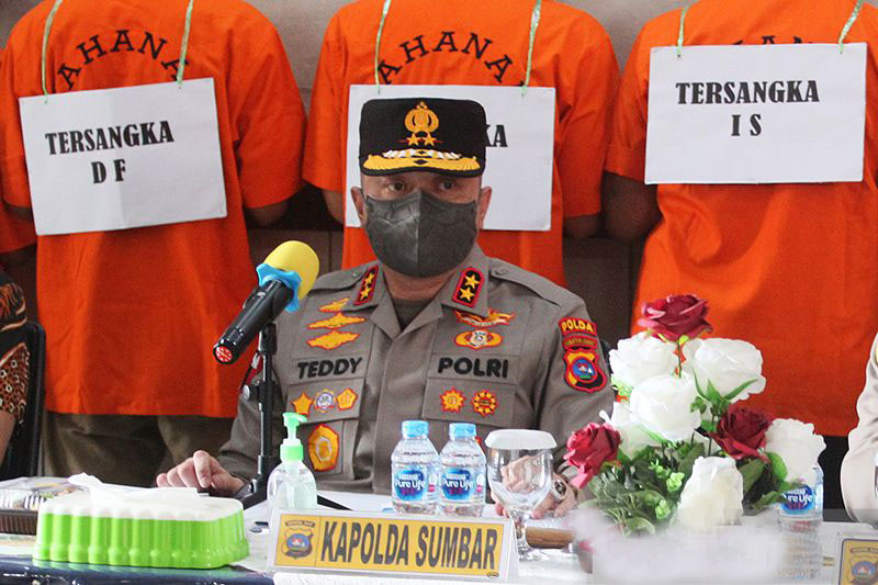 Kapolri sebut Teddy Minahasa terancam PTDH