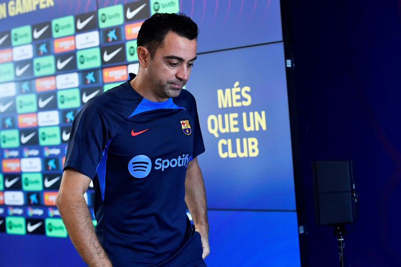 Xavi Hernandez siap mundur bila gagal menjadi solusi bagi Barcelona
