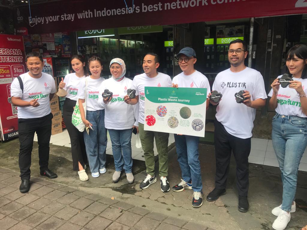 Kemajuan teknologi telekomunikasi harus tetap jaga kelestarian lingkungan Kemajuan teknologi telekomunikasi harus tetap jaga kelestarian lingkungan