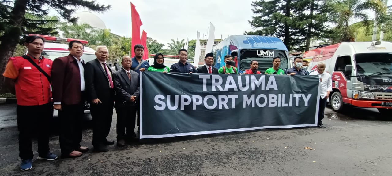Bantu korban Tragedi Kanjuruhan, UMM kirim tim trauma support mobility dan pendataan korban Bantu korban Tragedi Kanjuruhan, UMM kirim tim trauma support mobility dan pendataan korban