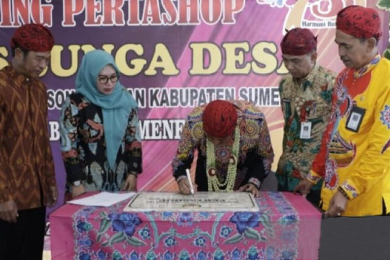 Pemkab Sumenep perkuat pengembangan ekonomi desa melalui BUMDes Pemkab Sumenep perkuat pengembangan ekonomi desa melalui BUMDes