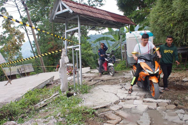 BPBD Bogor: Korban pergeseran tanah Bojongkoneng enggan direlokasi