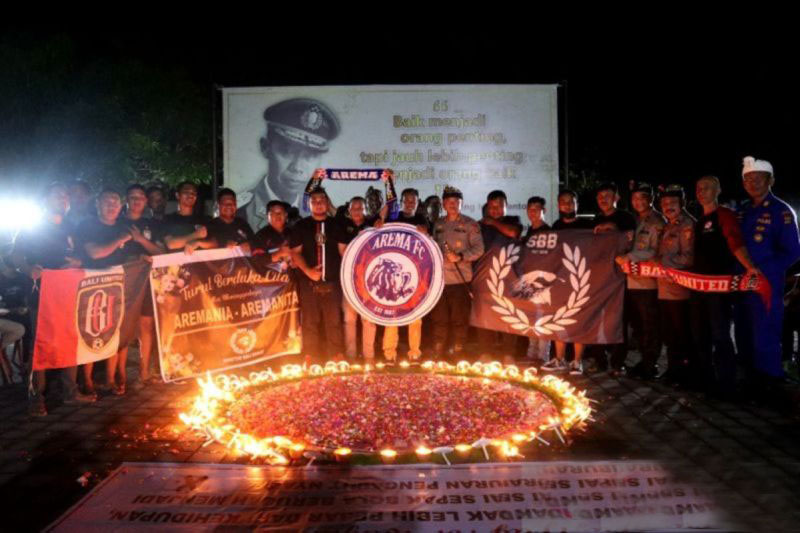 Polres Jembrana adakan doa bersama untuk Tragedi Kanjuruhan