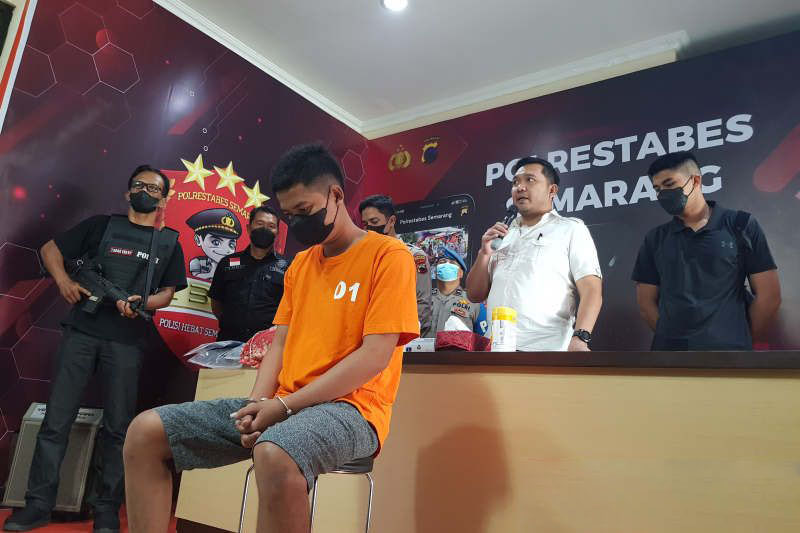 Suami cekik istrinya hingga tewas di Semarang dijerat UU KDRT Suami cekik istrinya hingga tewas di Semarang dijerat UU KDRT